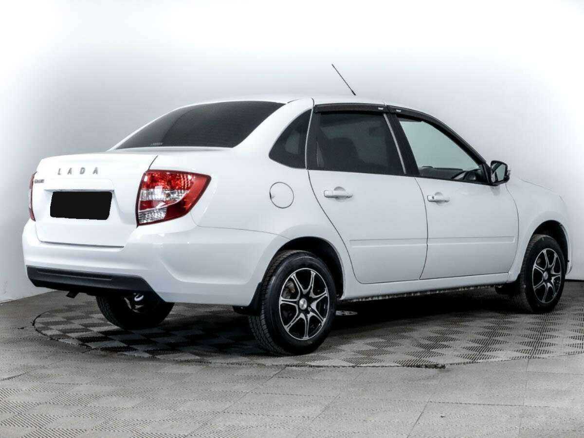 Лада (ВАЗ) Гранта б/у, 2023, Механическая. Фото: #3