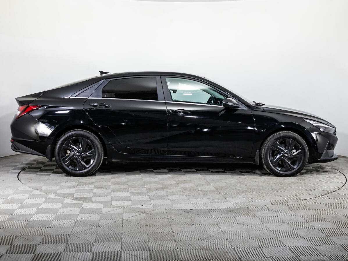 Хендай Елантра б/у, 2020, Автоматическая. Фото: #3