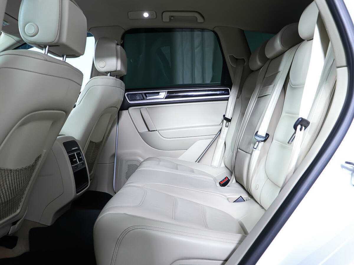 Фольксваген Туарег б/у, 2014, Автоматическая. Фото: #9