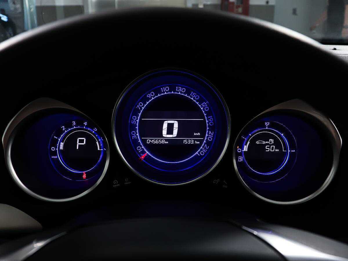 Ситроен Ц4 б/у, 2017, Автоматическая. Фото: #13