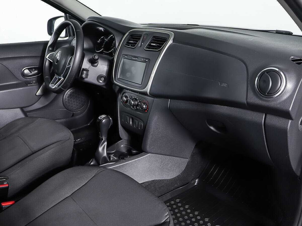 Рено Логан б/у, 2019, Автоматическая. Фото: #8