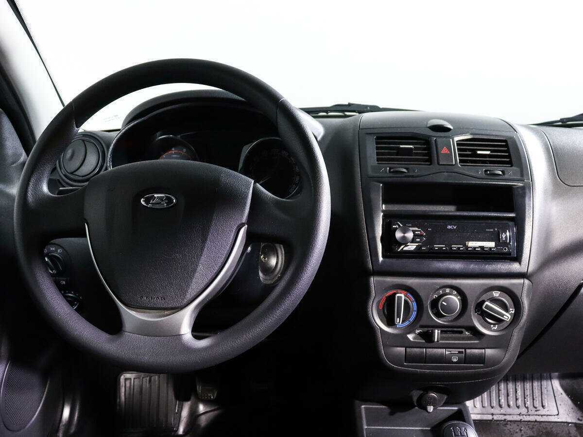 Лада (ВАЗ) Гранта б/у, 2023, Механическая. Фото: #10