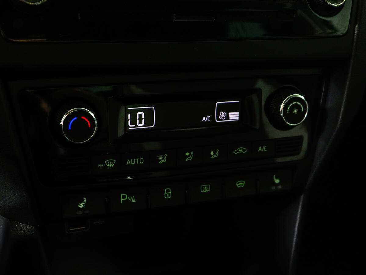 Шкода Рапид б/у, 2019, Роботизированная. Фото: #15