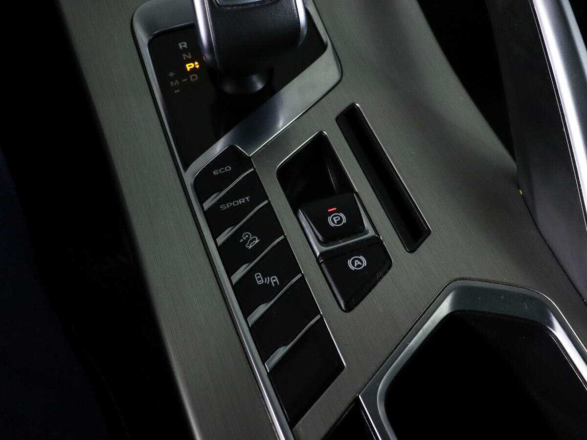 Джили Кулрэй б/у, 2021, Роботизированная. Фото: #17