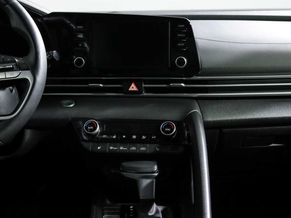 Хендай Елантра б/у, 2022, Автоматическая. Фото: #12