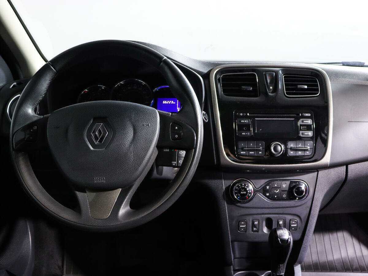 Рено Сандеро б/у, 2016, Автоматическая. Фото: #11