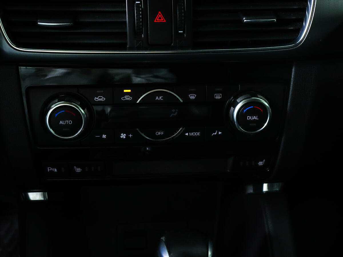 Mazda CX-5 б/у, 2016, Автоматическая. Фото: #16