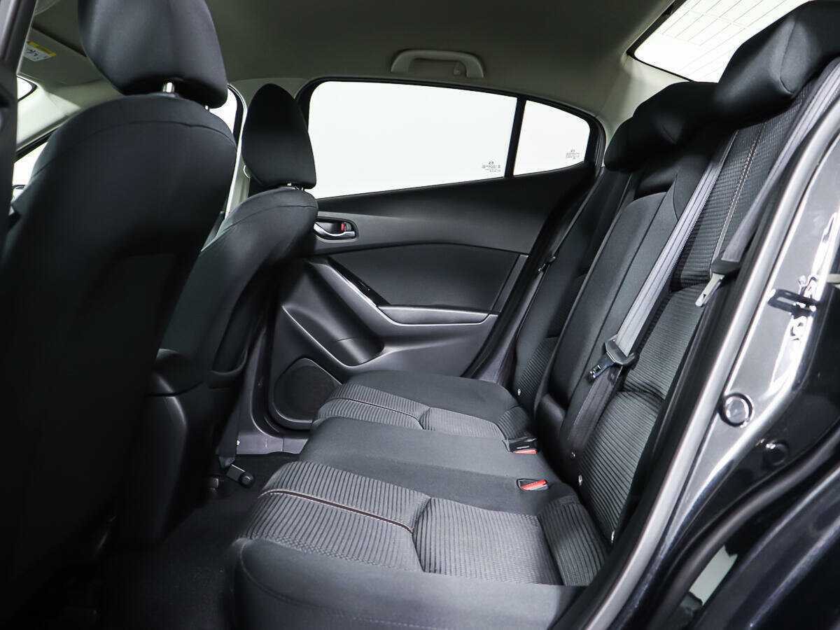 Мазда 3 б/у, 2017, Автоматическая. Фото: #9