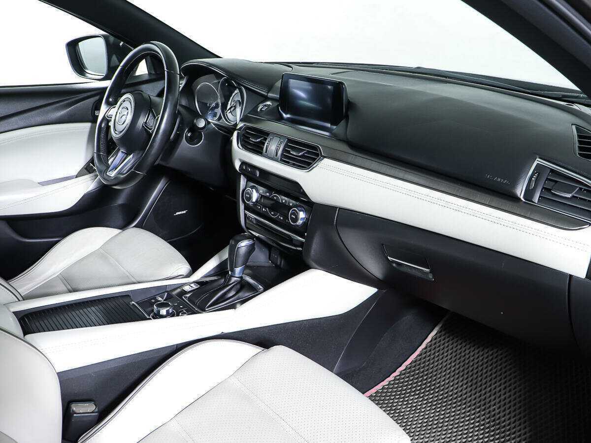 Мазда 6 б/у, 2016, Автоматическая. Фото: #8