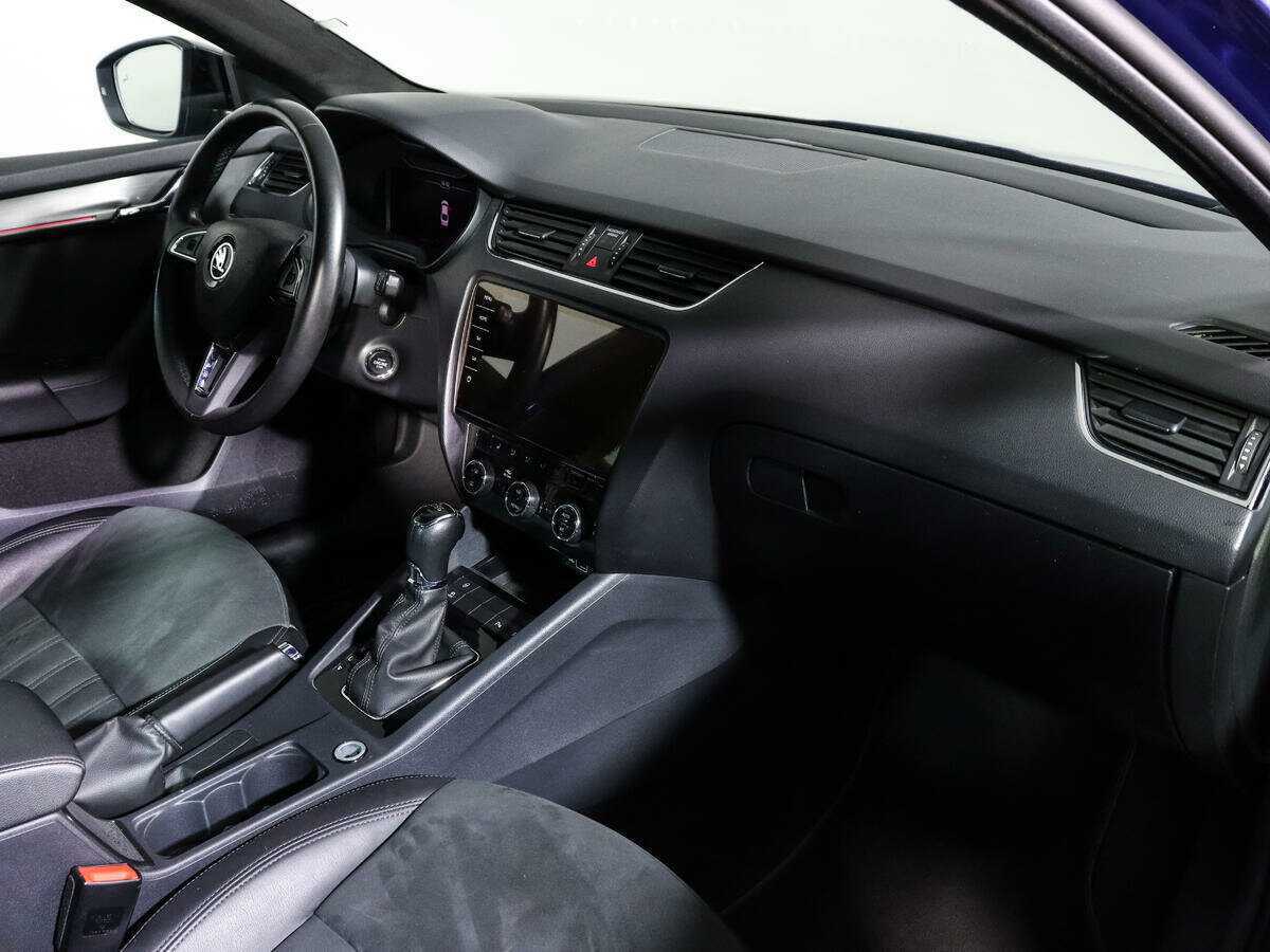 Шкода Октавия б/у, 2020, Роботизированная. Фото: #8