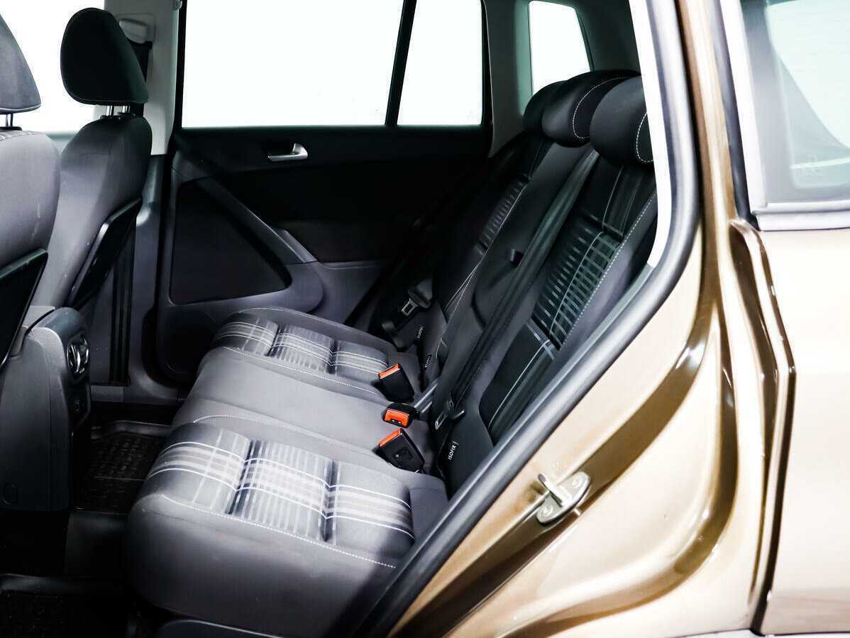 Фольксваген Тигуан б/у, 2015, Механическая. Фото: #11