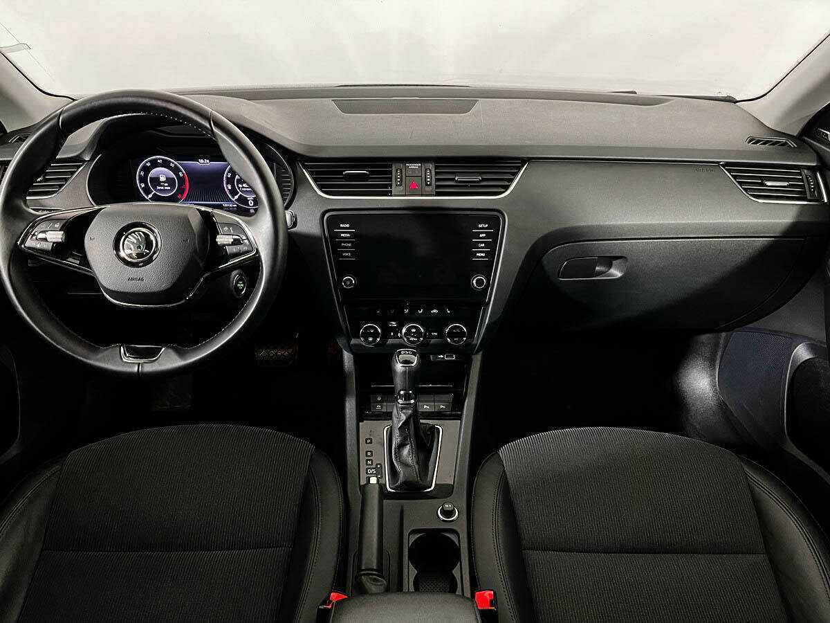 Шкода Октавия б/у, 2019, Роботизированная. Фото: #8