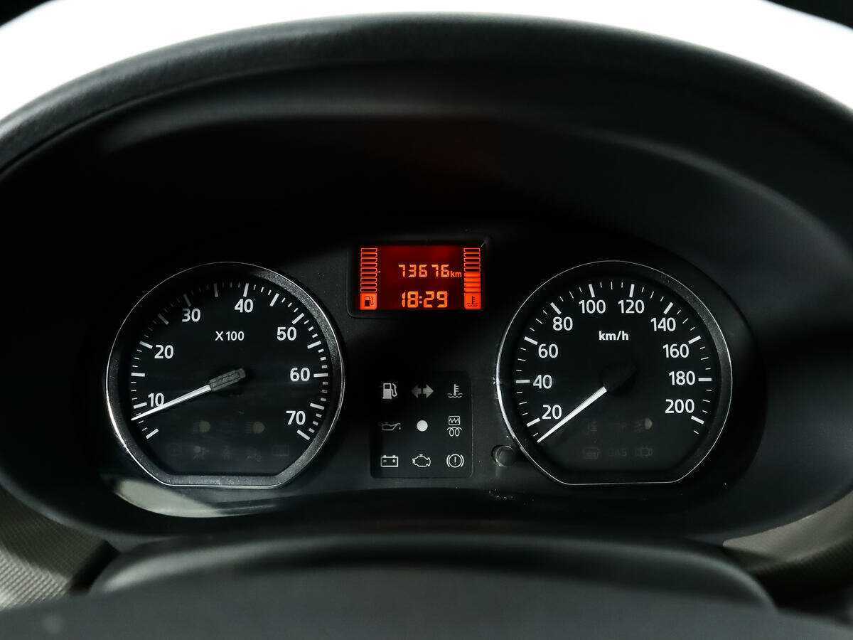 Рено Сандеро б/у, 2014, Механическая. Фото: #10