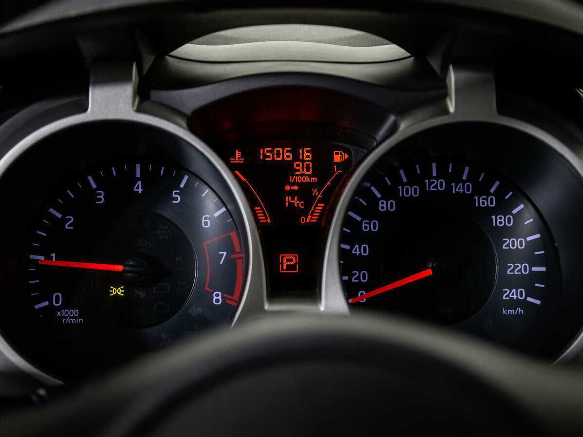 Ниссан Жук б/у, 2012, Вариатор. Фото: #11