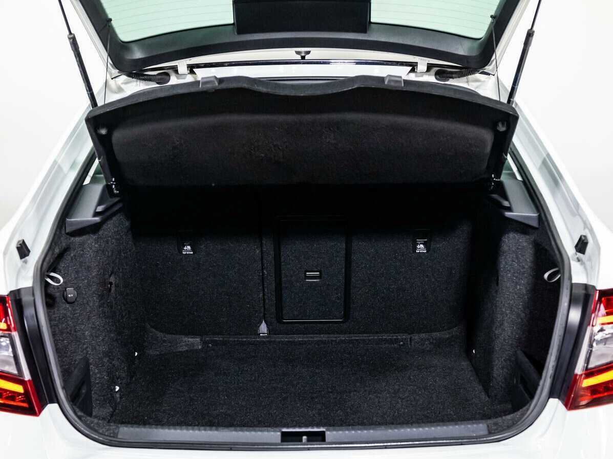 Шкода Октавия б/у, 2018, Роботизированная. Фото: #22