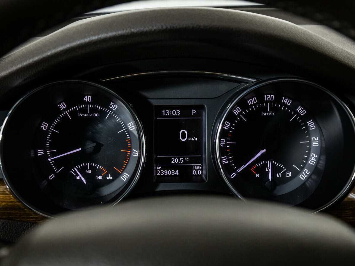 Шкода Суперб б/у, 2014, Роботизированная. Фото: #11