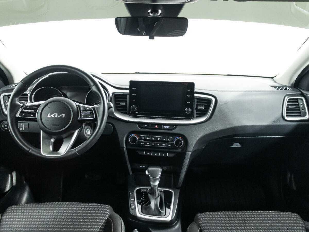 Киа Сид б/у, 2023, Автоматическая. Фото: #12