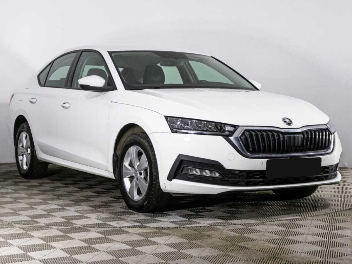 Шкода Октавия б/у, 2021, Автоматическая. Фото: #2