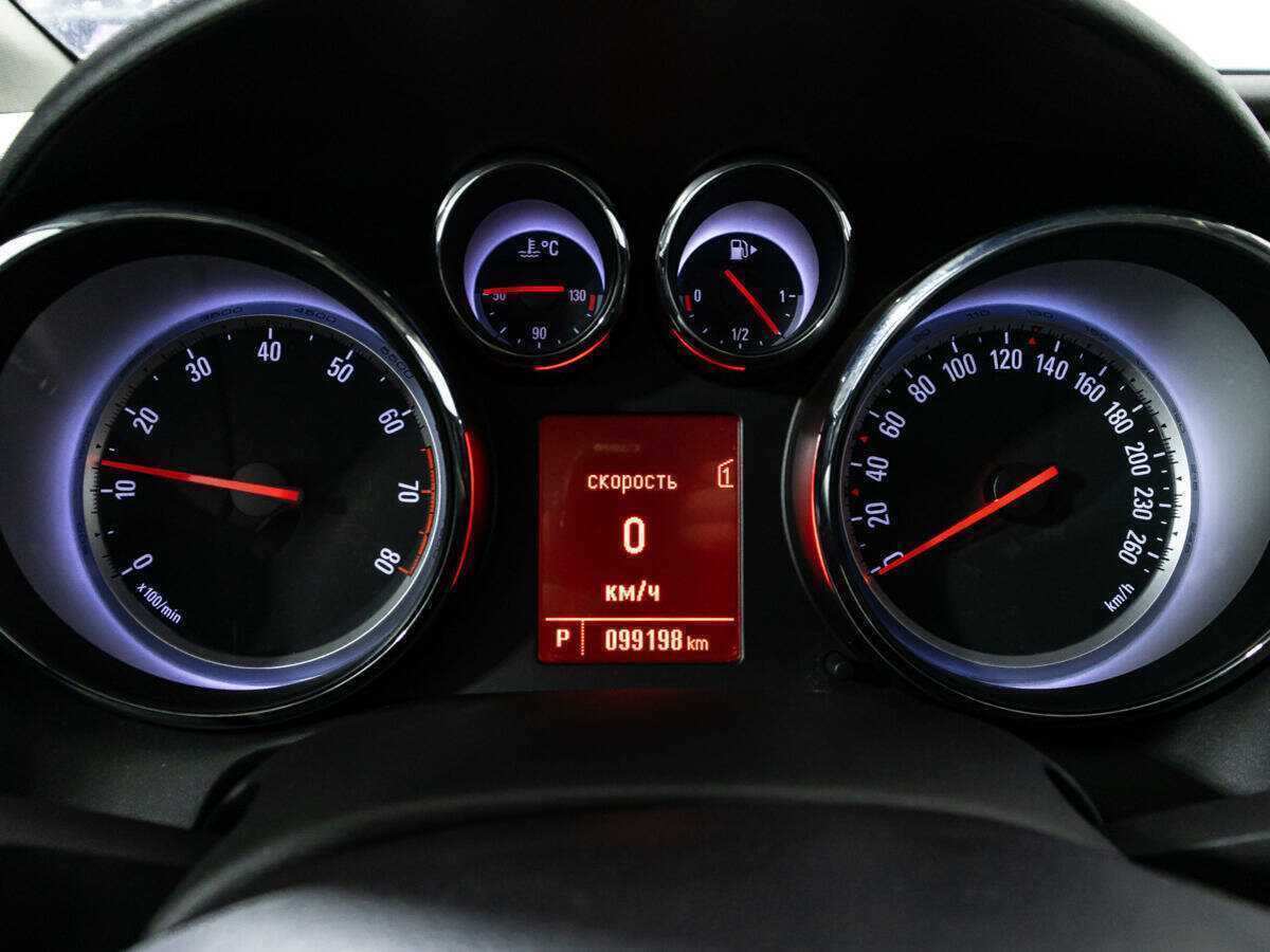 Опель Астра б/у, 2012, Автоматическая. Фото: #11