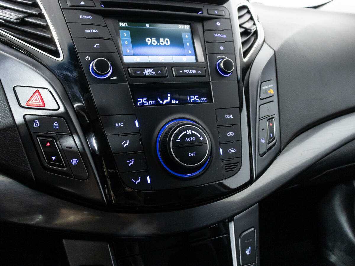 Хендай ай40 б/у, 2015, Автоматическая. Фото: #16