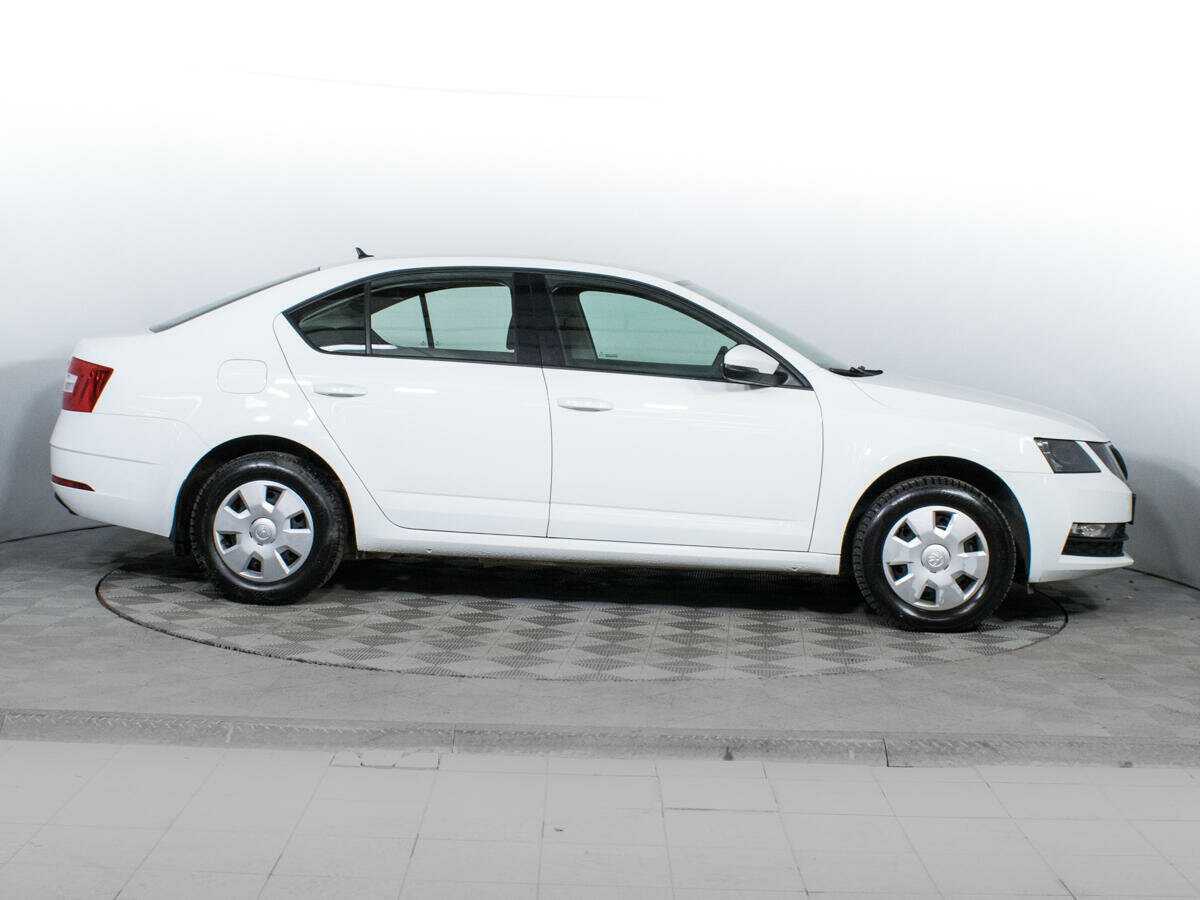 Шкода Октавия б/у, 2019, Автоматическая. Фото: #3