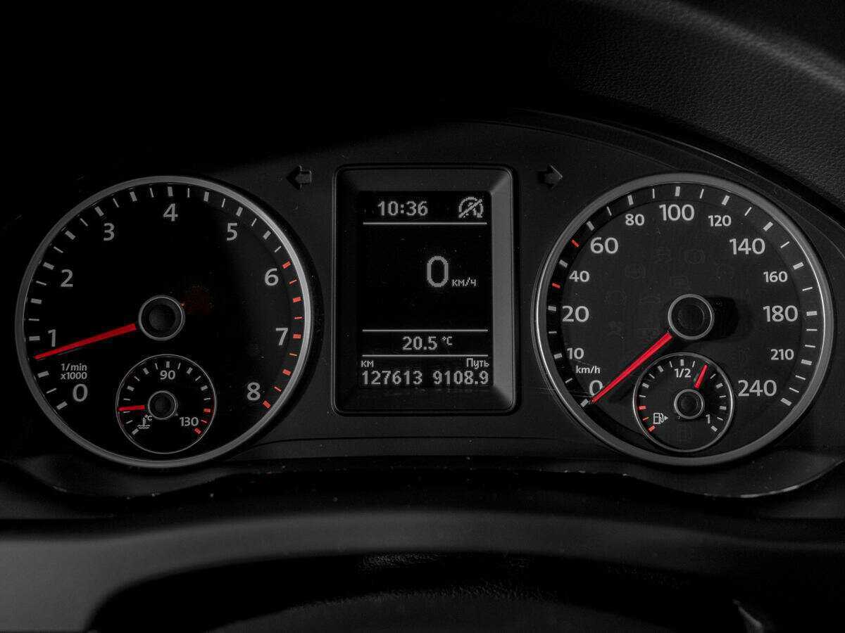 Фольксваген Тигуан б/у, 2014, Роботизированная. Фото: #7