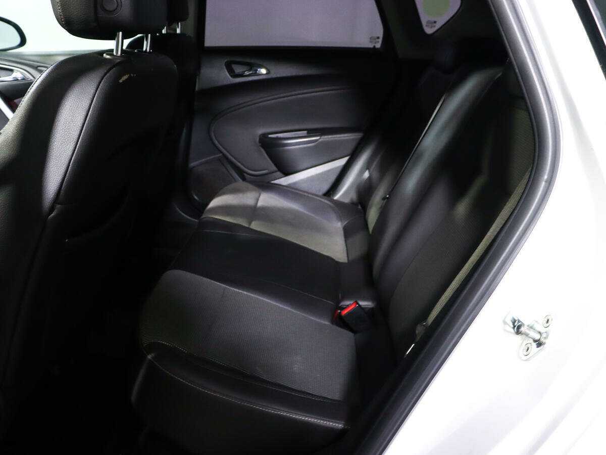 Опель Астра б/у, 2013, Автоматическая. Фото: #7