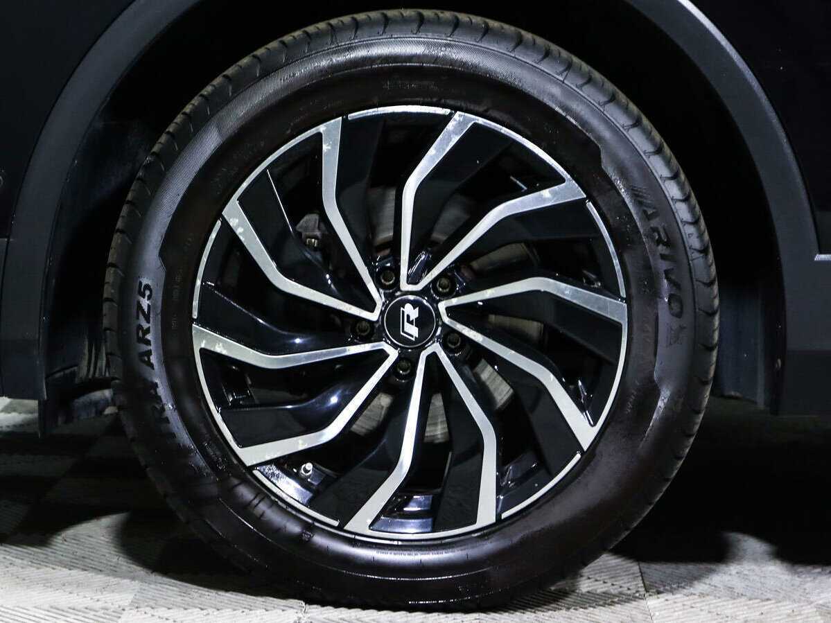 Фольксваген Тигуан б/у, 2017, Роботизированная. Фото: #19