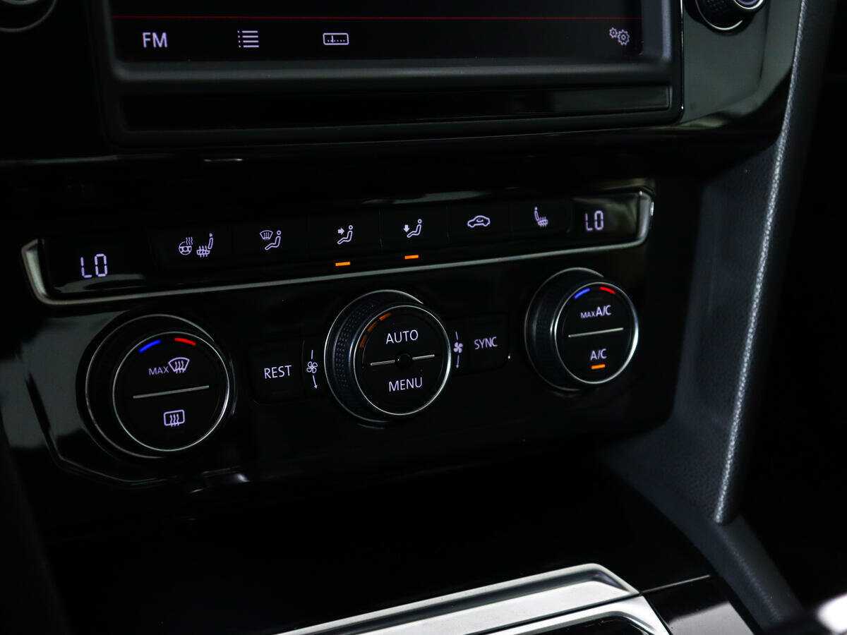 Фольксваген Пассат б/у, 2016, Роботизированная. Фото: #14