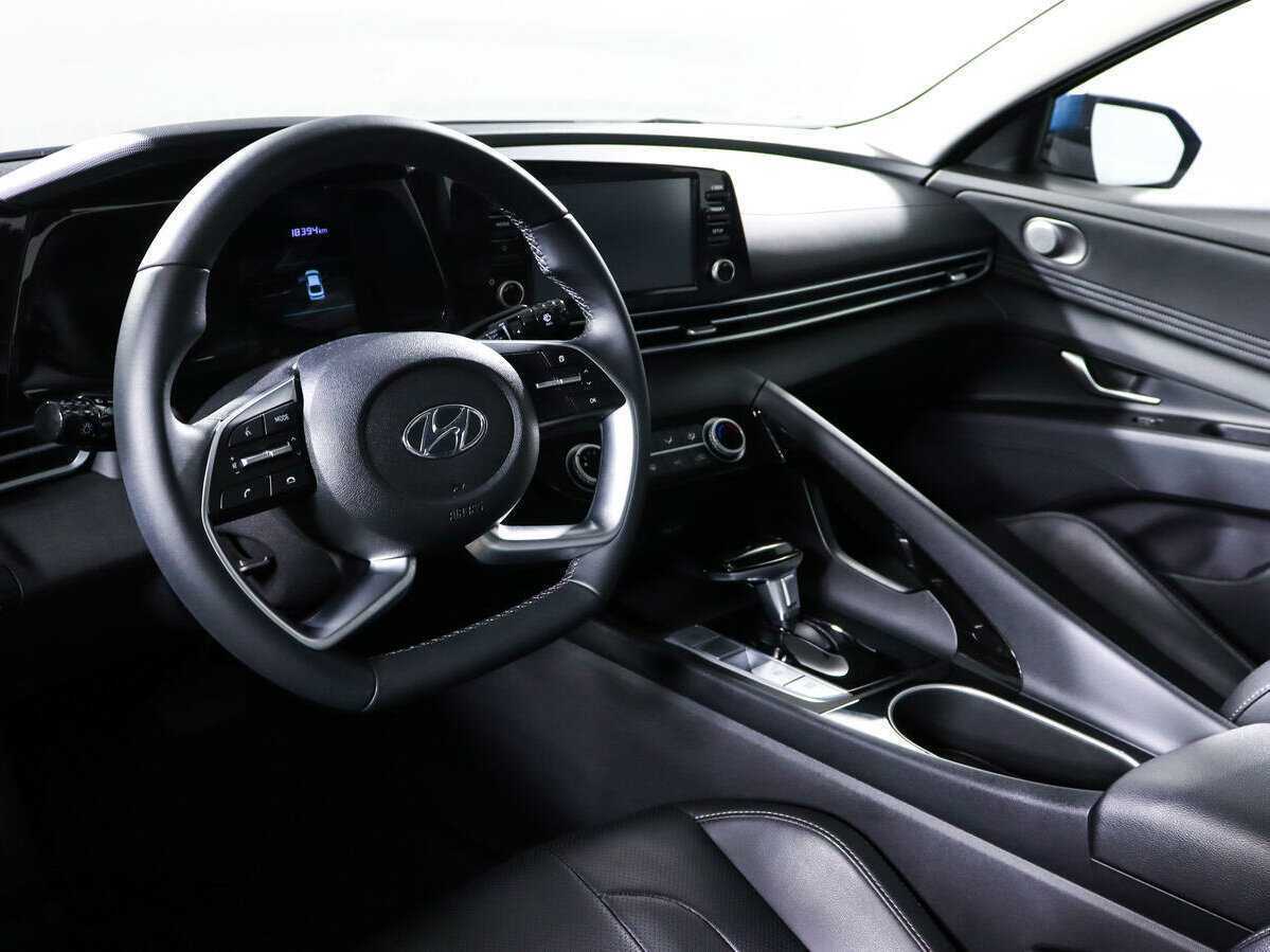 Хендай Елантра б/у, 2022, Вариатор. Фото: #11