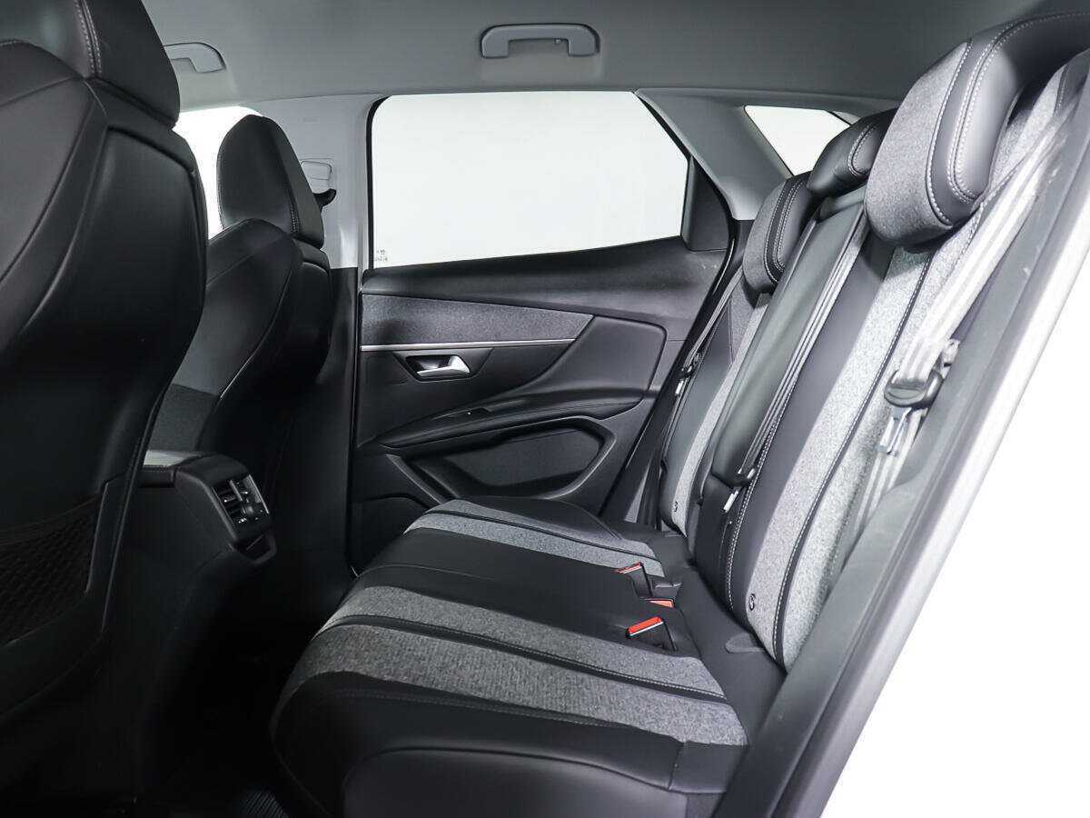 Пежо 3008 б/у, 2017, Автоматическая. Фото: #9