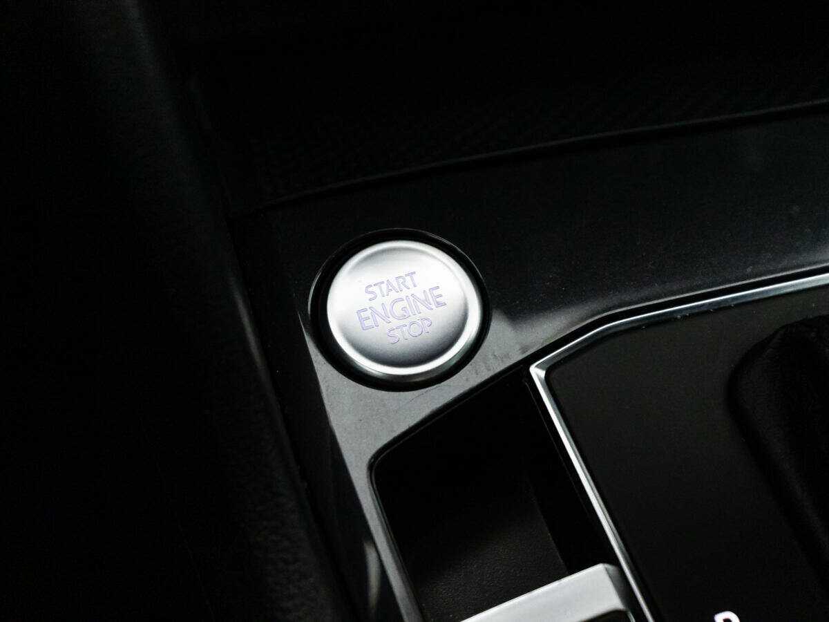 Фольксваген Тигуан б/у, 2017, Роботизированная. Фото: #18