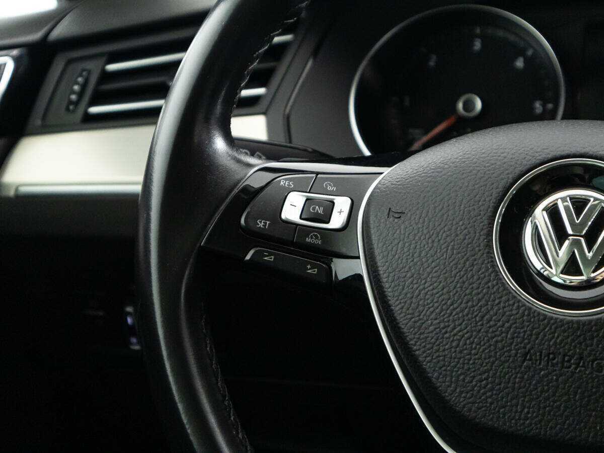 Фольксваген Пассат б/у, 2017, Роботизированная. Фото: #17