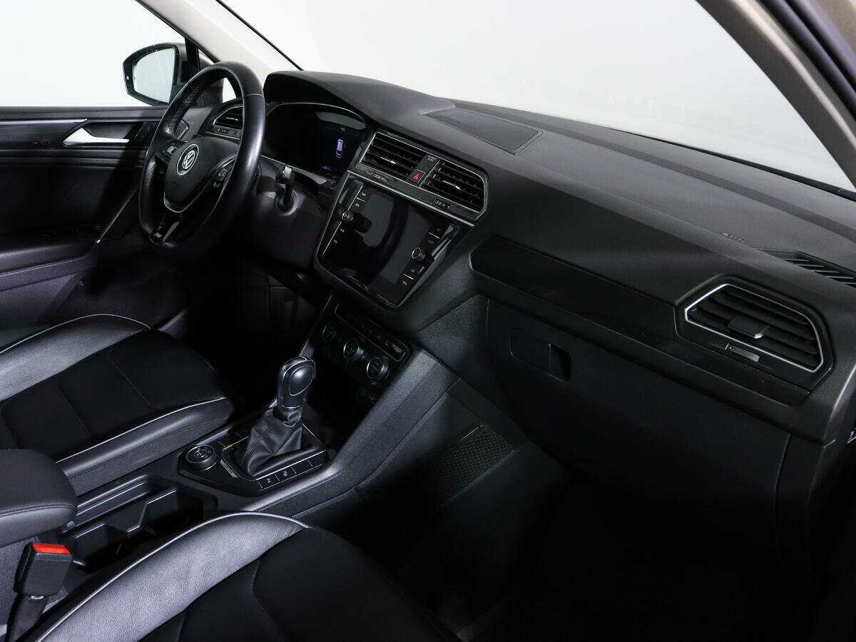 Фольксваген Тигуан б/у, 2018, Роботизированная. Фото: #6