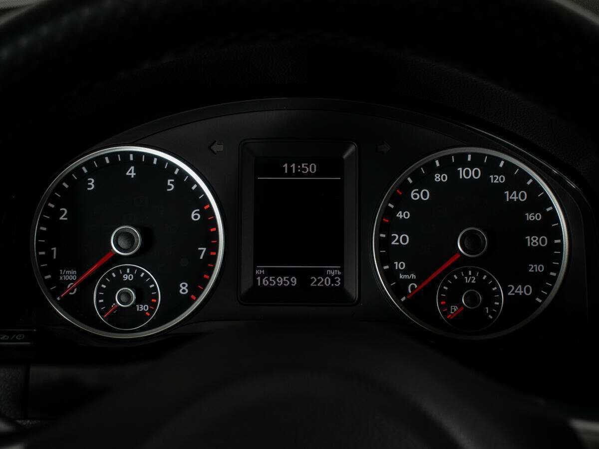 Фольксваген Тигуан б/у, 2016, Автоматическая. Фото: #9