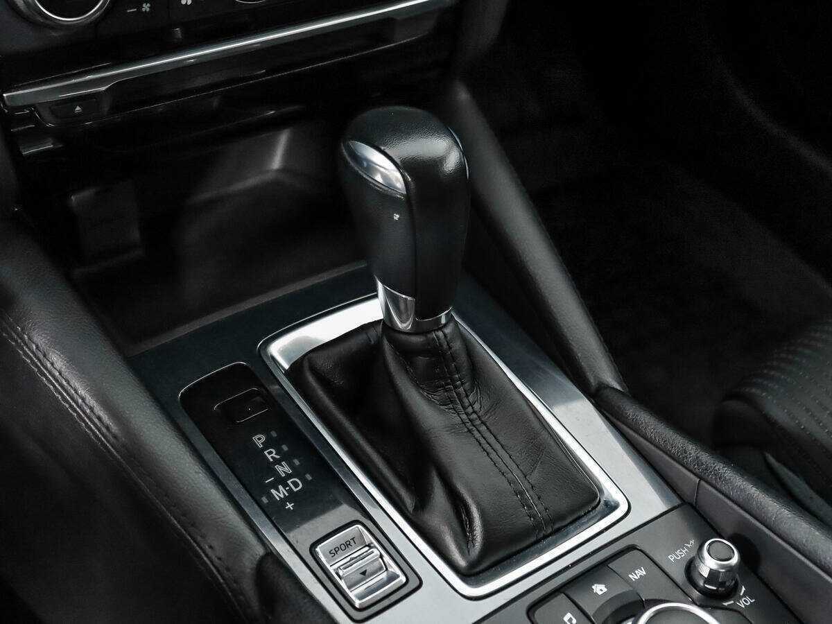 Мазда 6 б/у, 2017, Автоматическая. Фото: #9