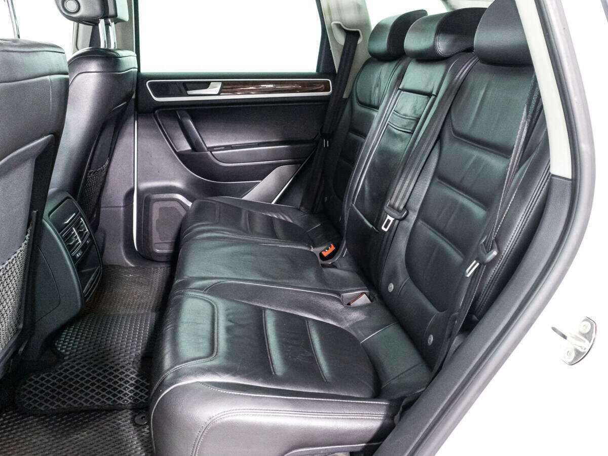 Фольксваген Туарег б/у, 2013, Автоматическая. Фото: #9