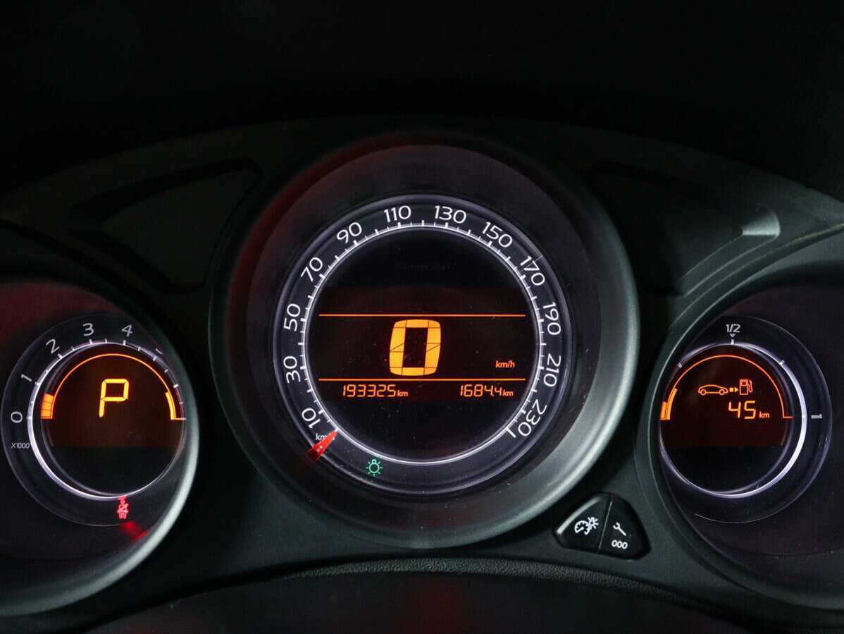 Ситроен Ц4 б/у, 2012, Автоматическая. Фото: #8