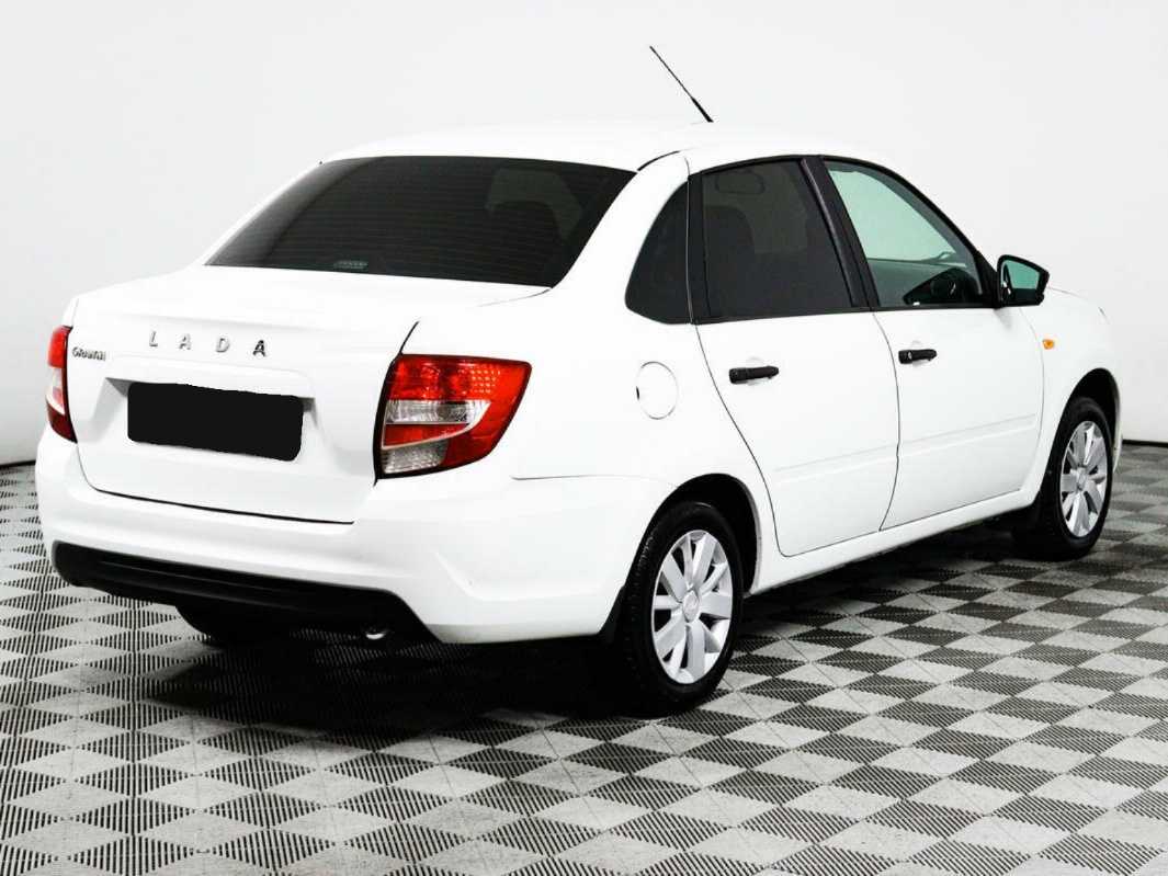 Лада (ВАЗ) Гранта б/у, 2019, Механическая. Фото: #4