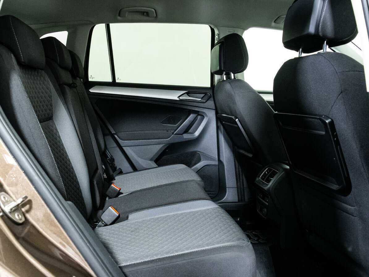 Фольксваген Тигуан б/у, 2017, Роботизированная. Фото: #13