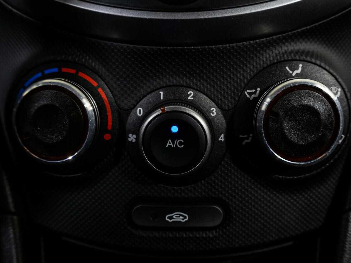 Хендай Солярис б/у, 2016, Автоматическая. Фото: #12