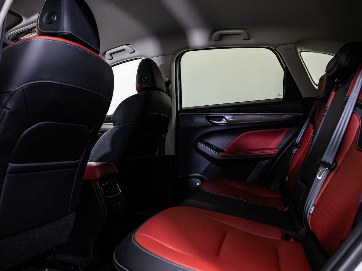 Хавал Джолион б/у, 2024, Роботизированная. Фото: #10