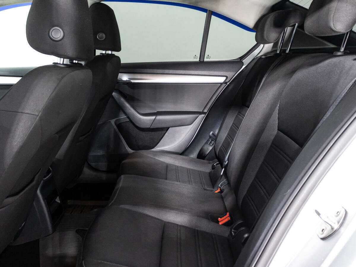 Шкода Октавия б/у, 2017, Роботизированная. Фото: #9