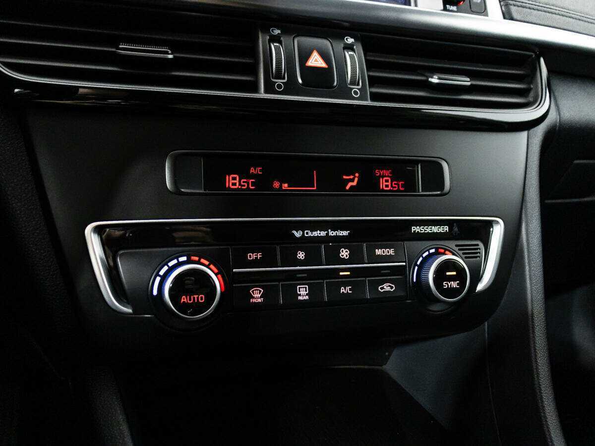 Киа К5 б/у, 2017, Автоматическая. Фото: #15