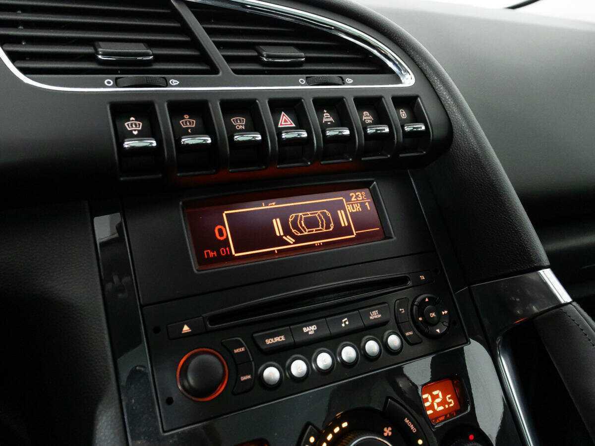 Пежо 3008 б/у, 2013, Автоматическая. Фото: #14