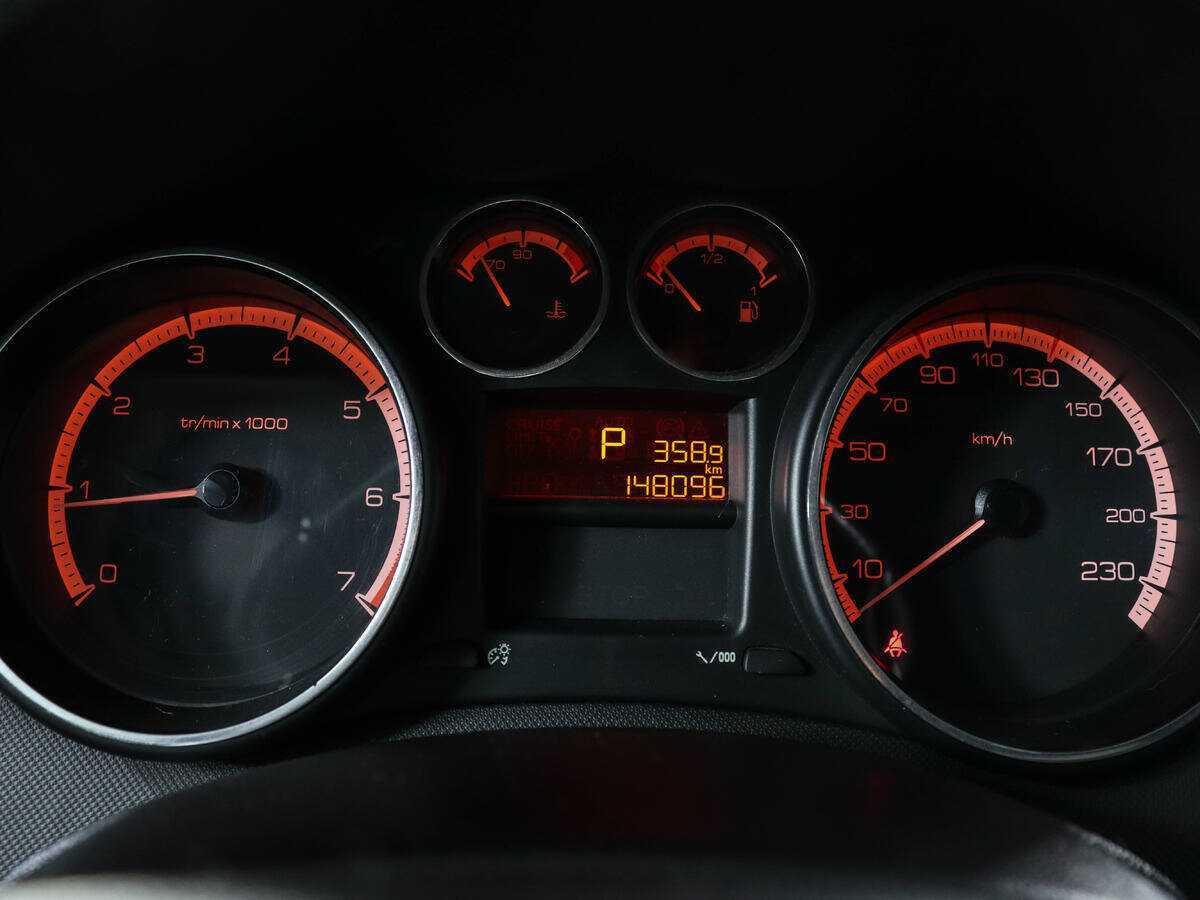 Пежо 408 б/у, 2012, Автоматическая. Фото: #8