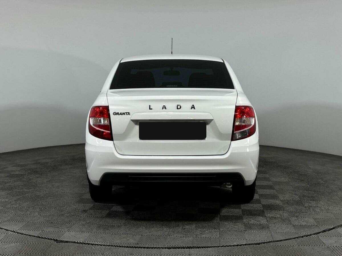 Лада (ВАЗ) Гранта б/у, 2021, Механическая. Фото: #5