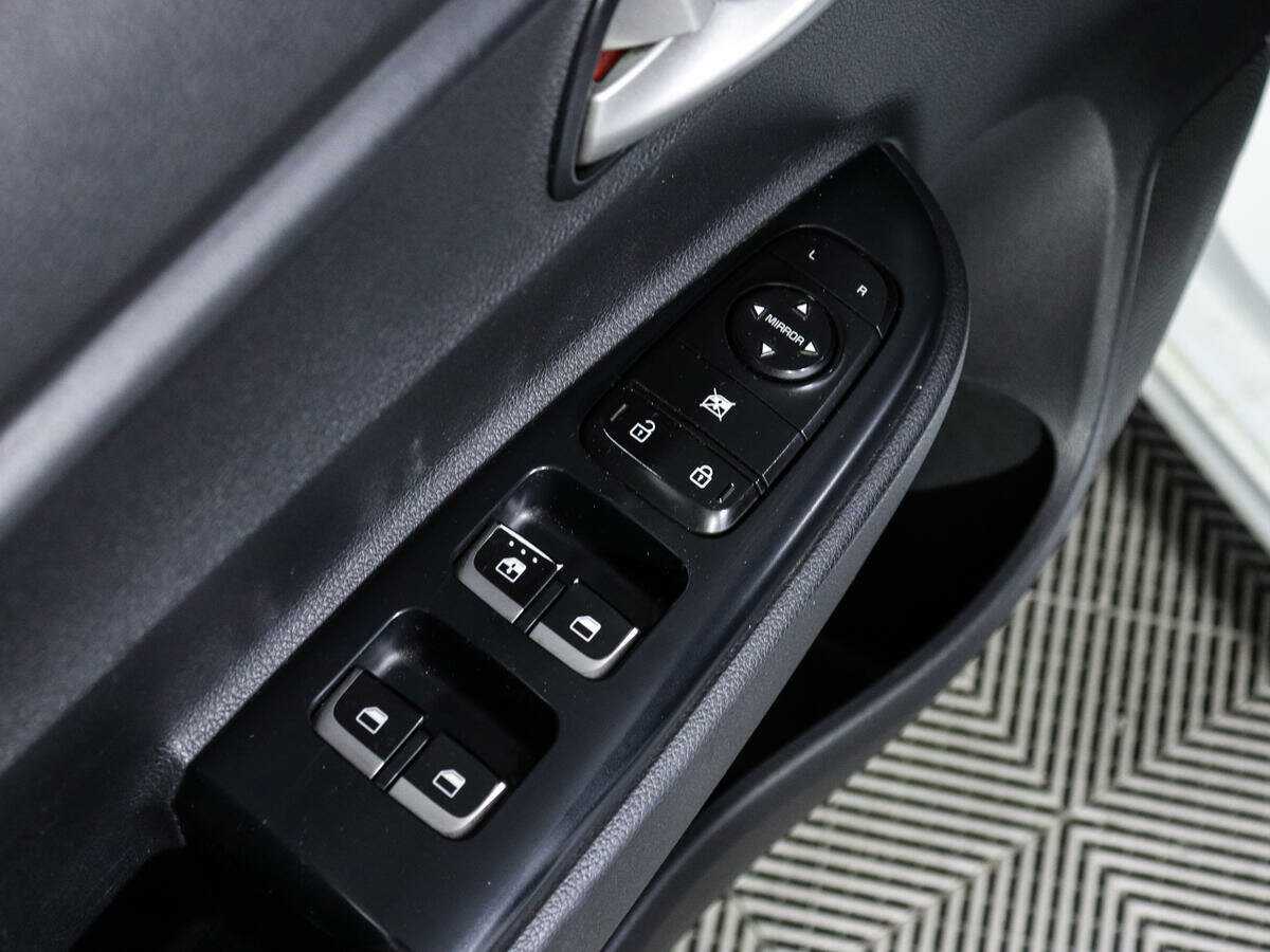 Киа Рио б/у, 2017, Механическая. Фото: #14