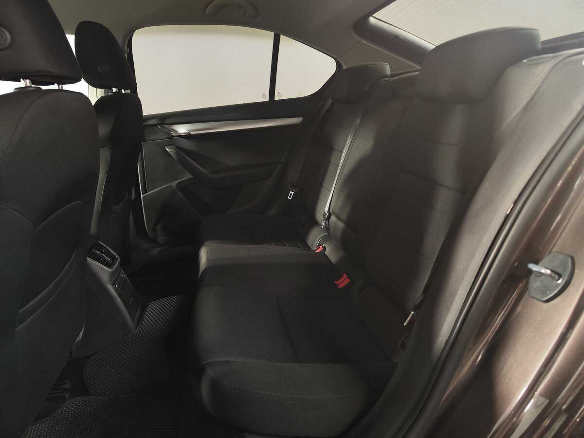 Шкода Октавия б/у, 2014, Роботизированная. Фото: #12