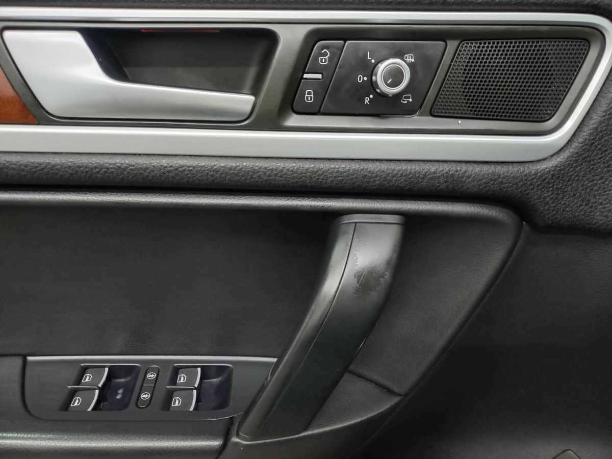 Фольксваген Туарег б/у, 2013, Автоматическая. Фото: #14